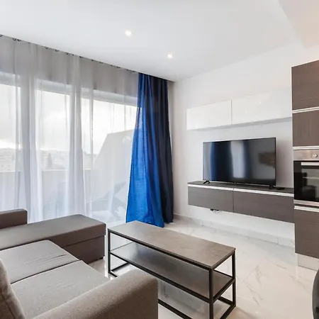 3br Penthouse - King Size Bed, Outdoor Space Bbq By 360 Estates * Ta' Cikkun