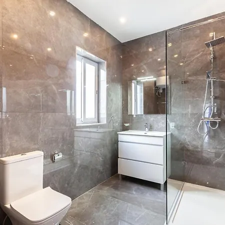 Appartement 3br Penthouse - King Size Bed, Outdoor Space Bbq By 360 Estates